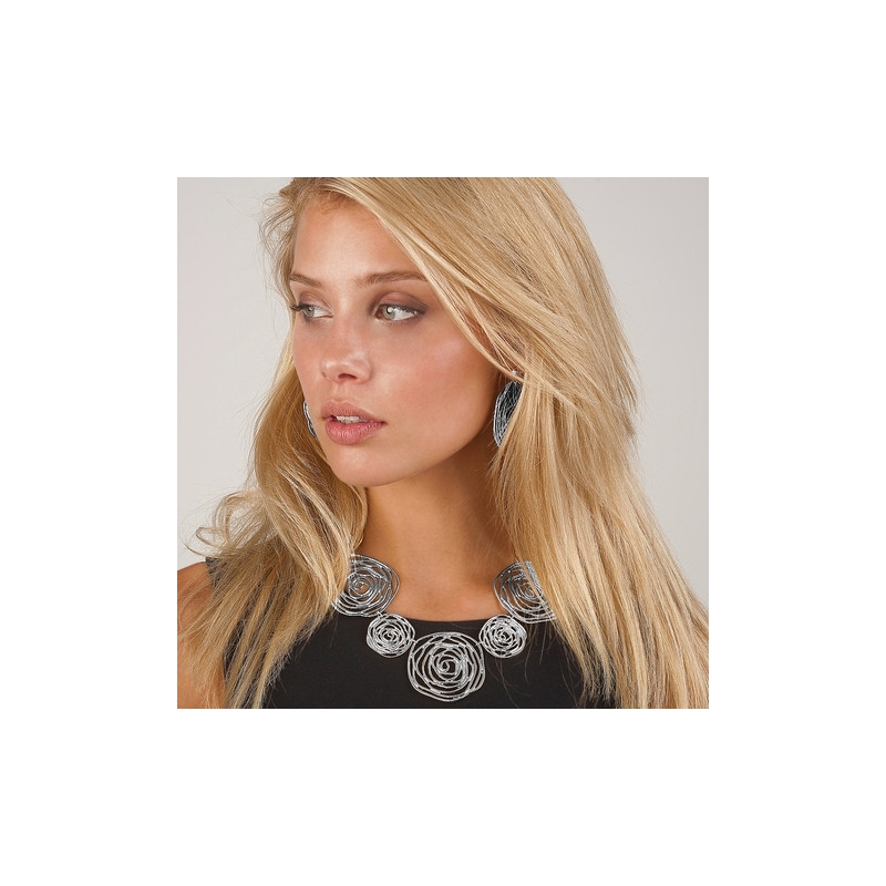 2430 thickbox default N58058.20 Collier argente au 925 sterling avec plusieurs tourbillon en forme de rose.jpg