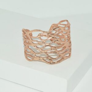 6595 R80094.50 Bague artistique doree rose style manchette.jpg